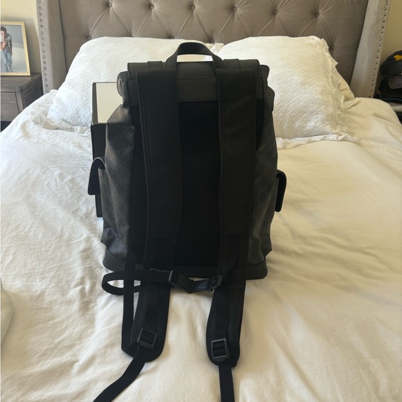 Gucci GG Supreme Backpack Black Red Stripes - 100% Authentic. - Picture 7 of 13